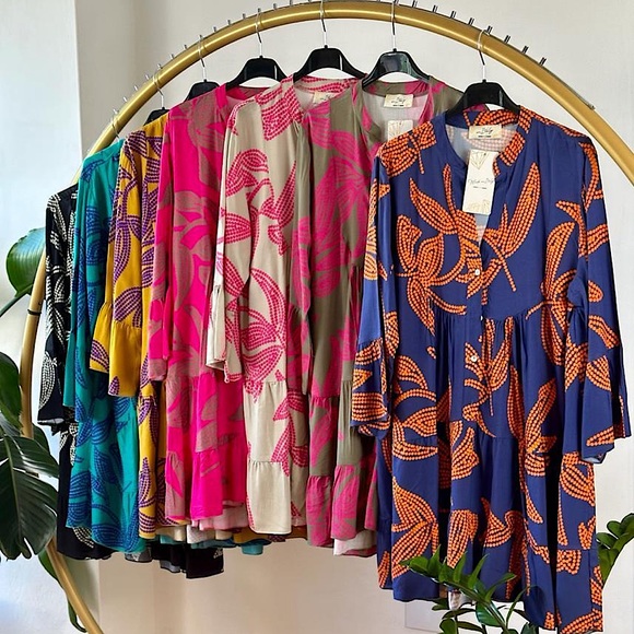 Dresses & Skirts - Made in Italy Dress